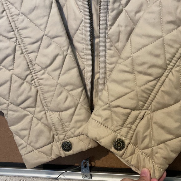 NWTGap Original Garment Beige Quilted Barn Jacket - Picture 8 of 11